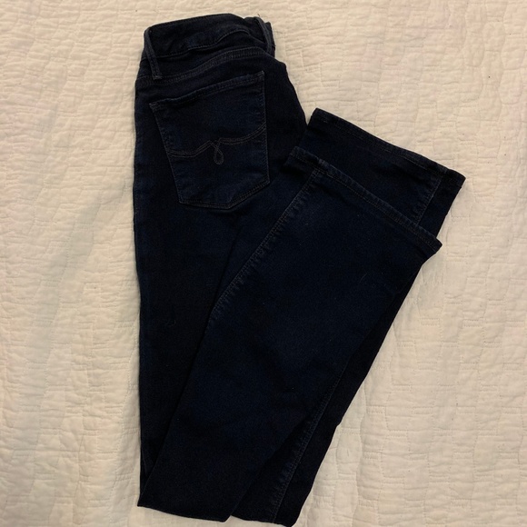 Lucky Brand Denim - Lucky Brand Lolita Bootcut Dark Wash Mid Rise jean